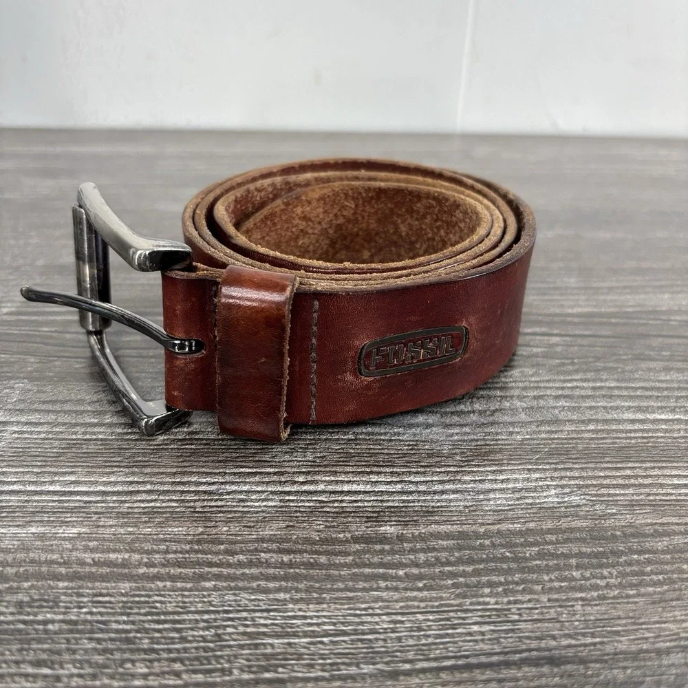Fossil Mens size 38 Brown Genuine Leather Belt Nickel Buckle 1.5